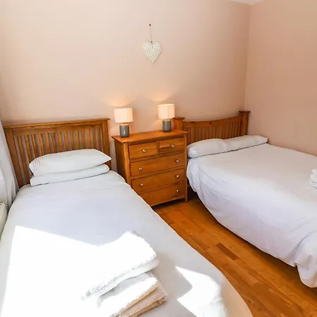 Rowantree Holiday home *